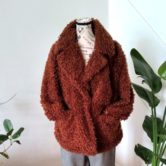 Cozy Brown Teddy Jacket. Size Large - Picture 1 of 5